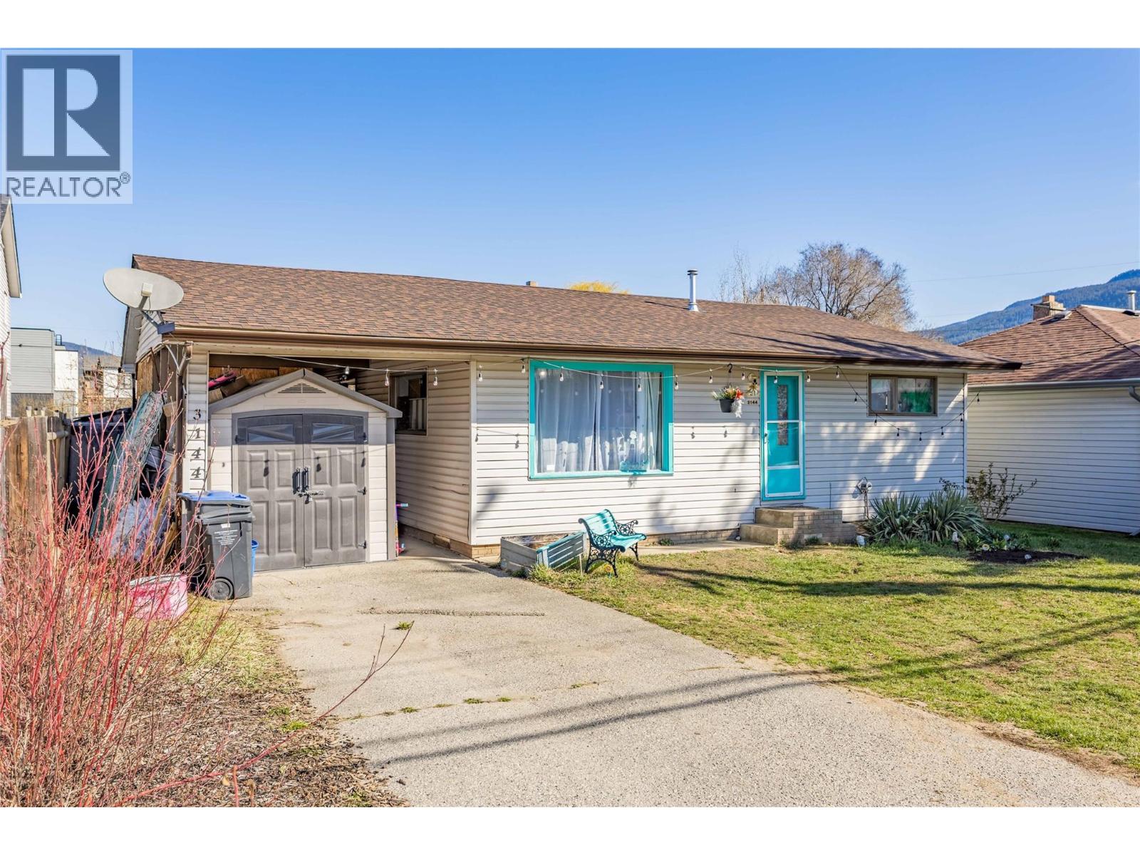3144 Woodsdale Road