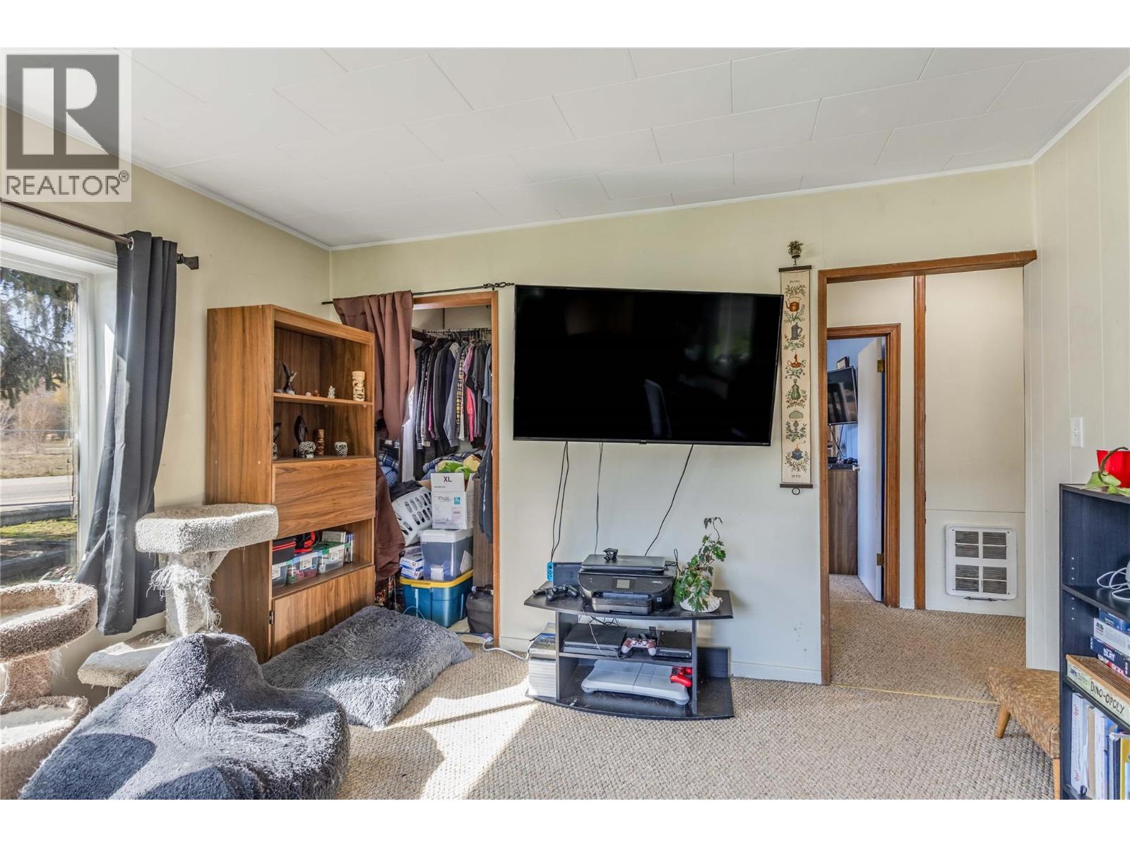 3156 Woodsdale Road