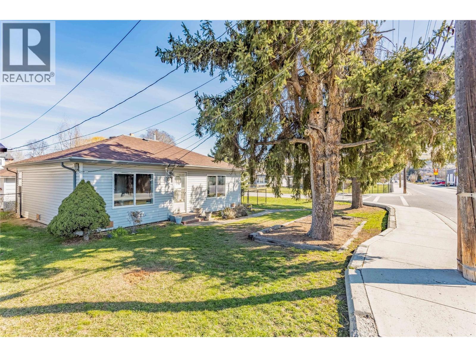 3156 Woodsdale Road
