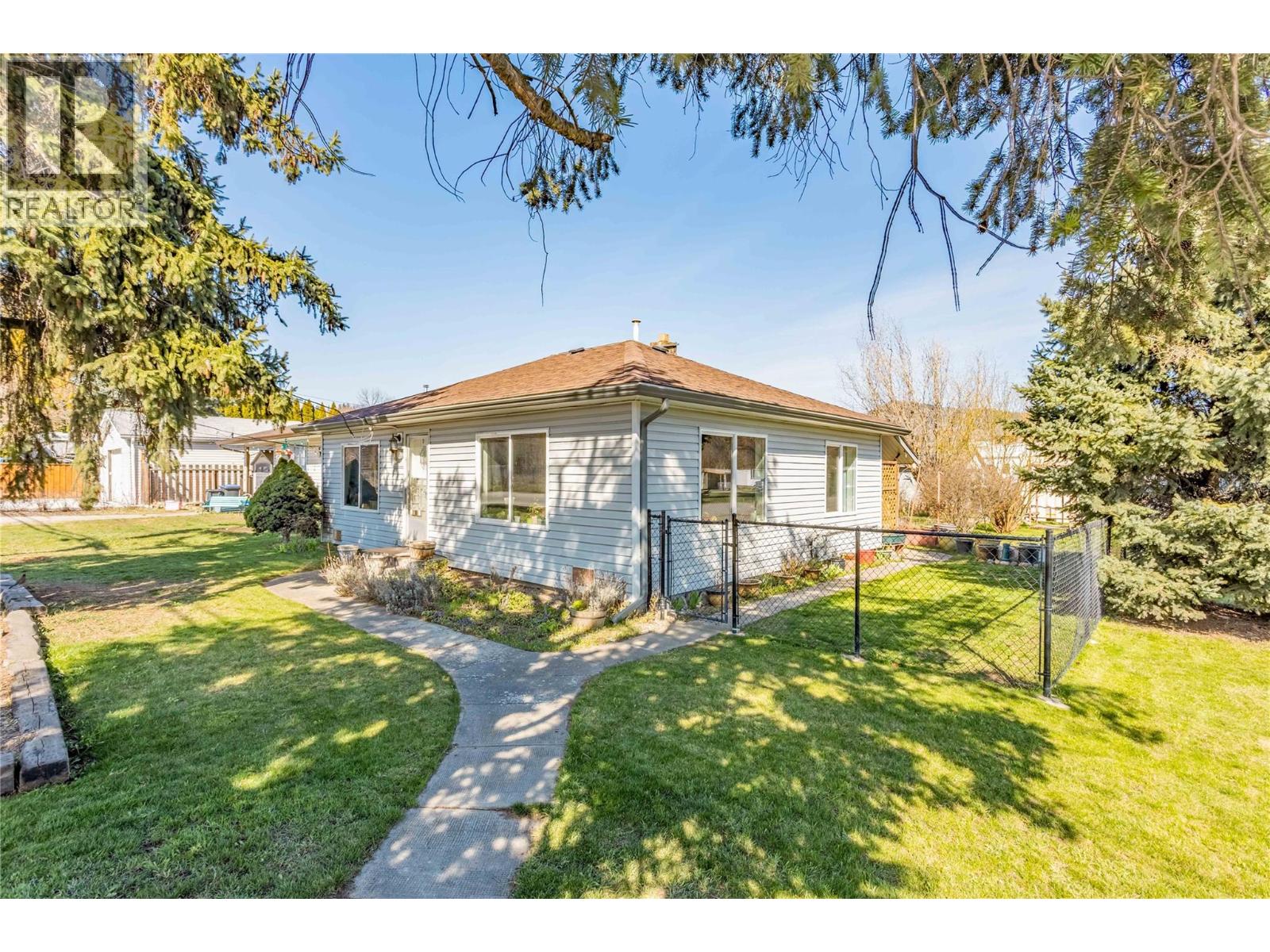 3156 Woodsdale Road