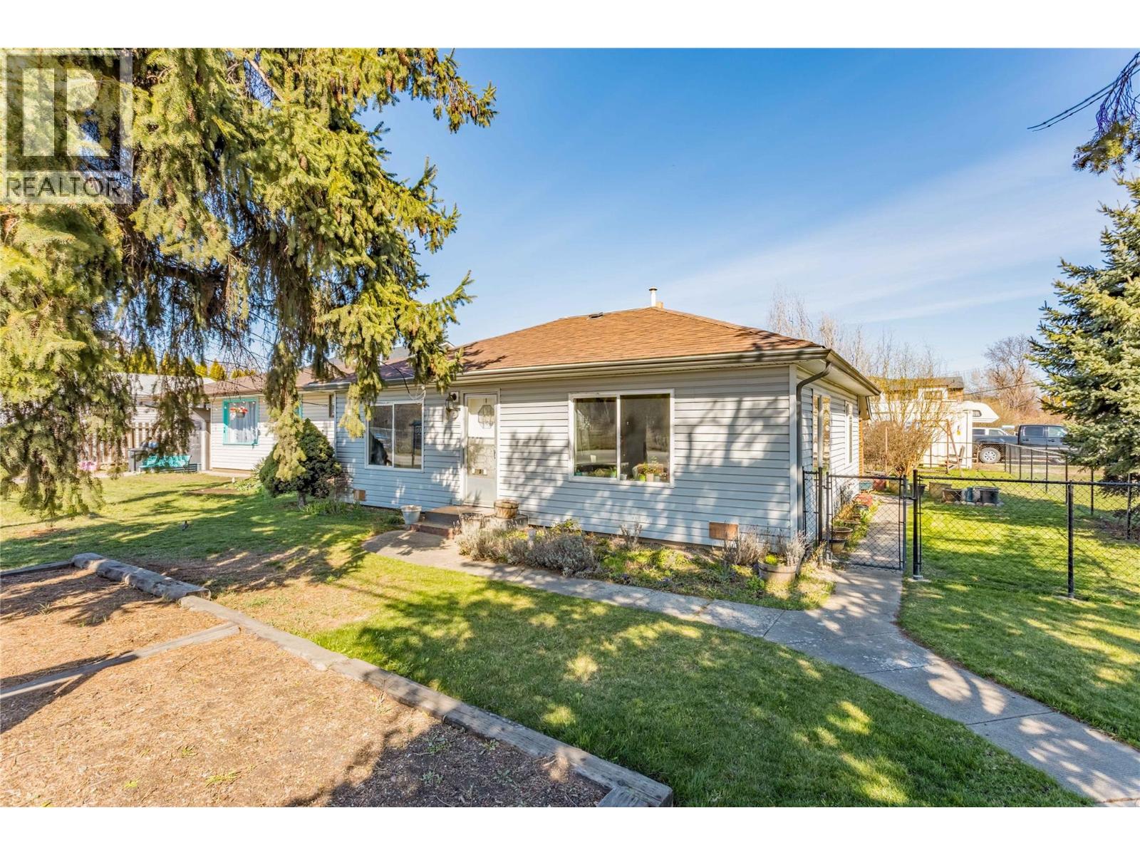 3156 Woodsdale Road