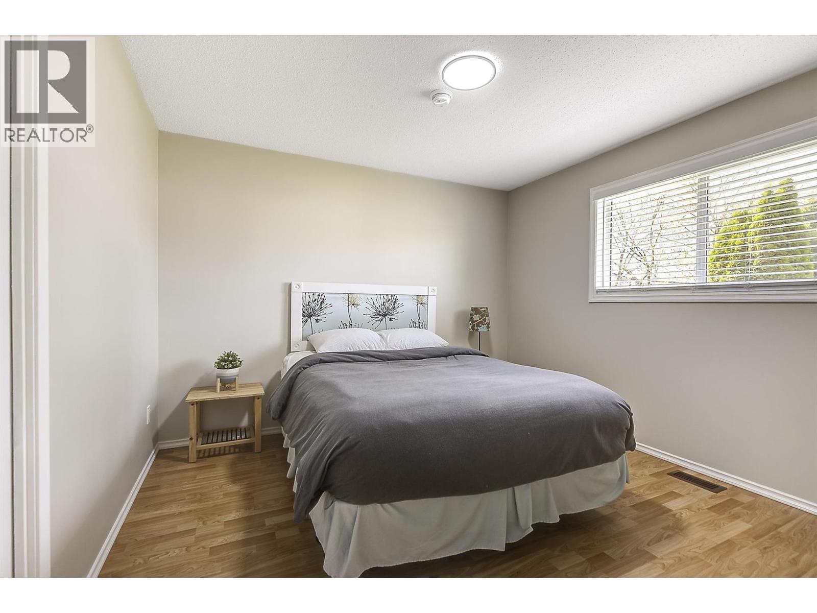 230 Kneller Road