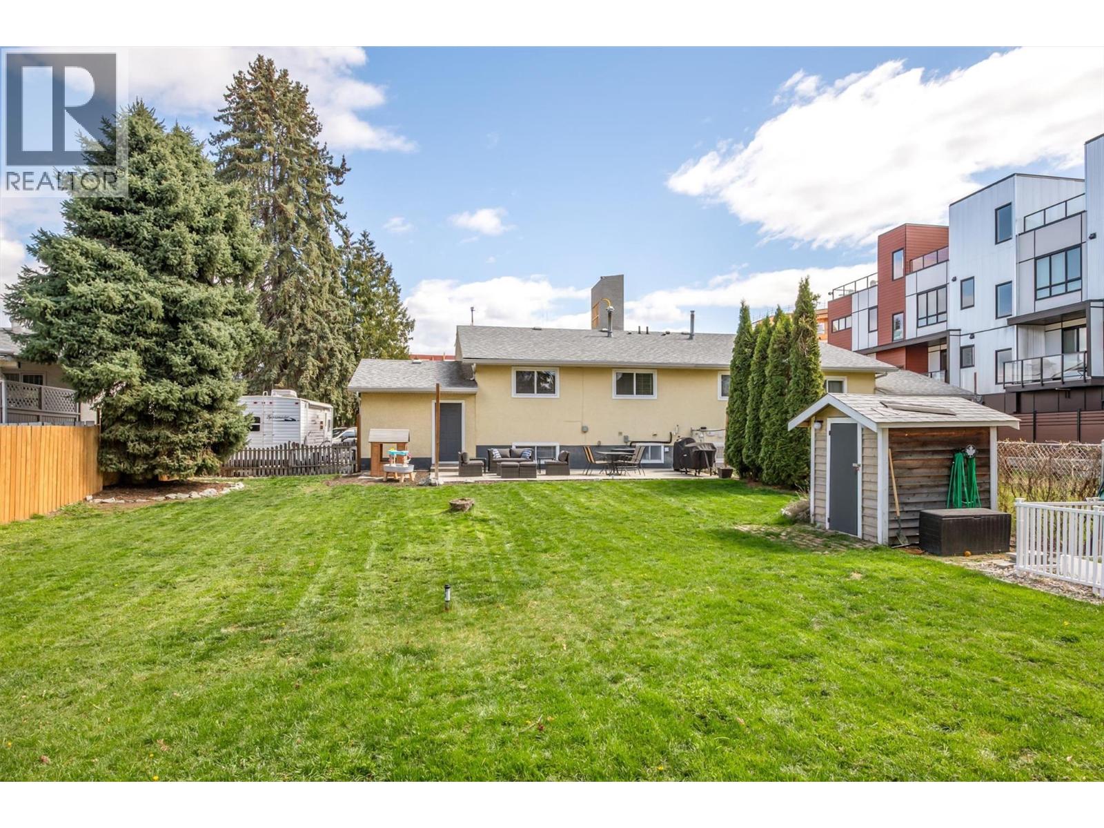 230 Kneller Road