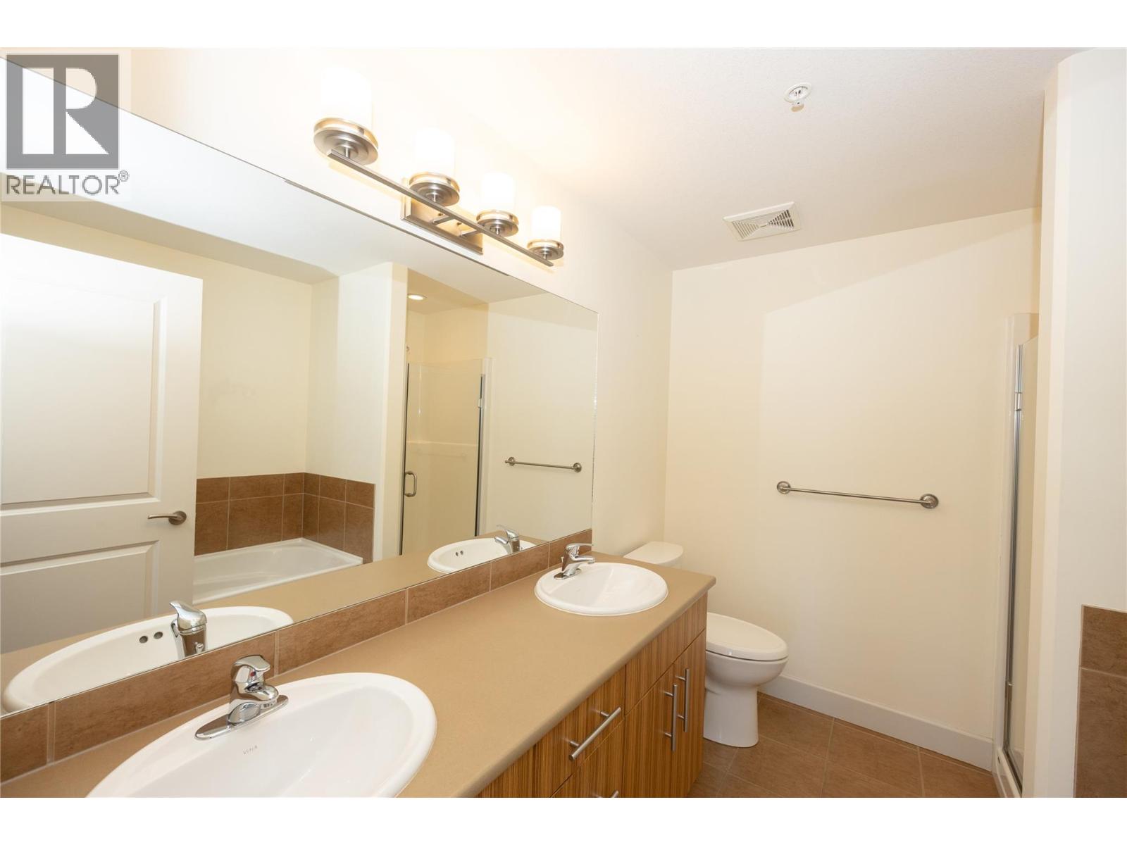 457 West Avenue Unit# 307