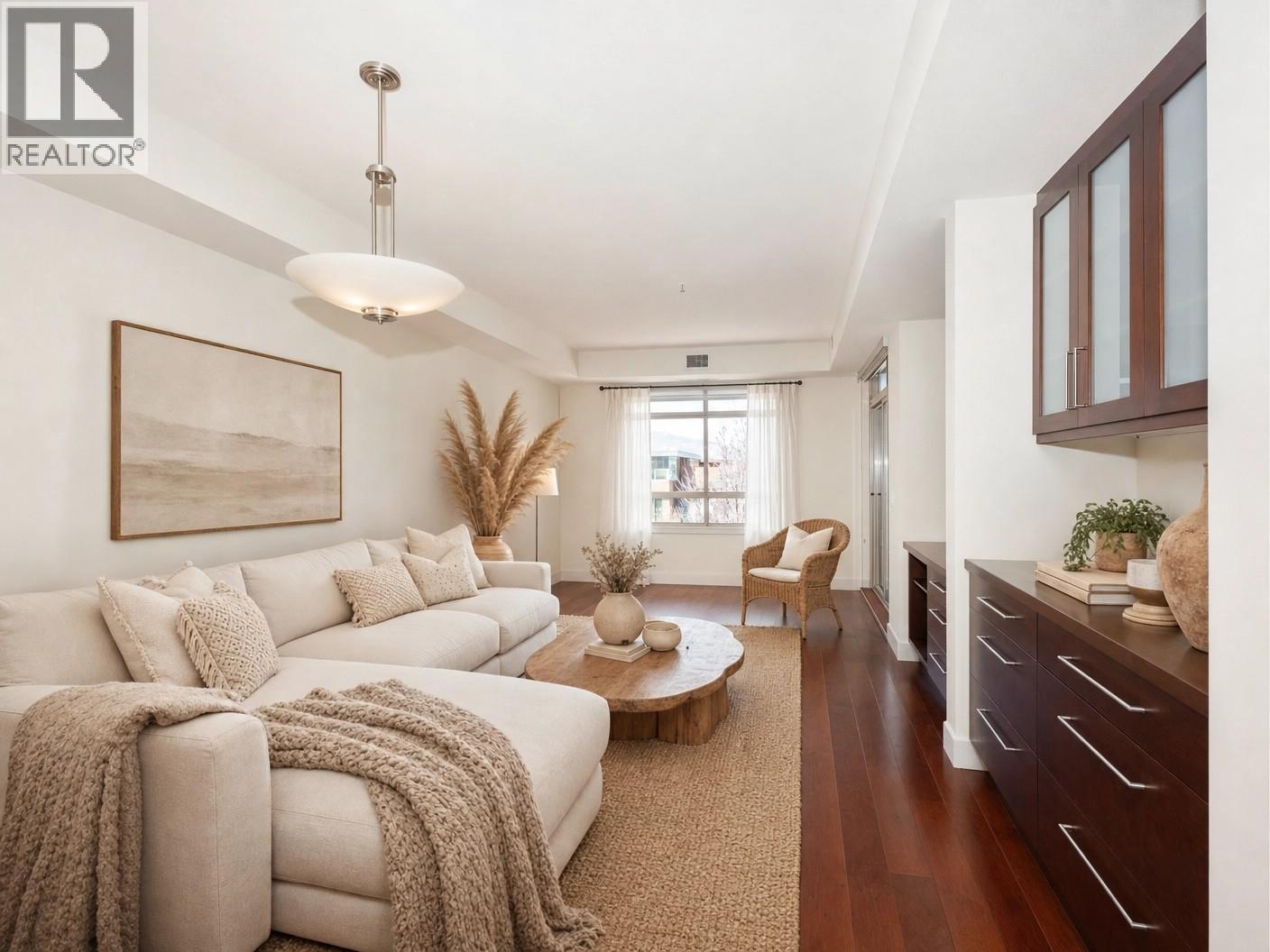 457 West Avenue Unit# 307