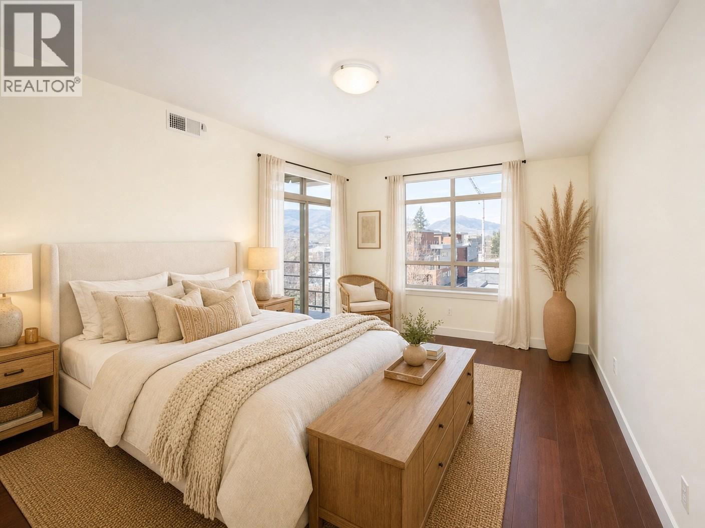 457 West Avenue Unit# 307
