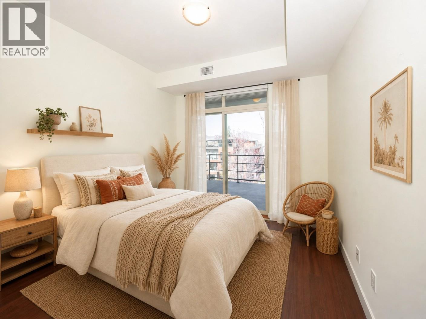 457 West Avenue Unit# 307
