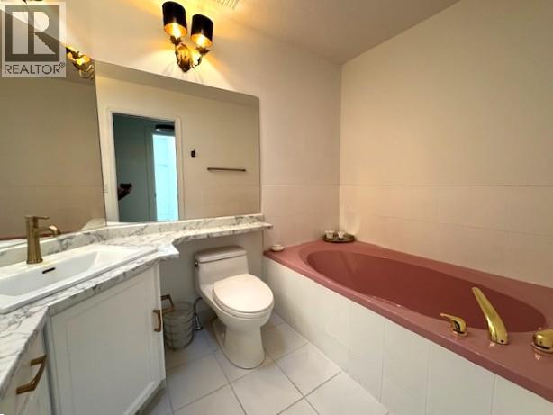 2250 Louie Drive Unit# 17