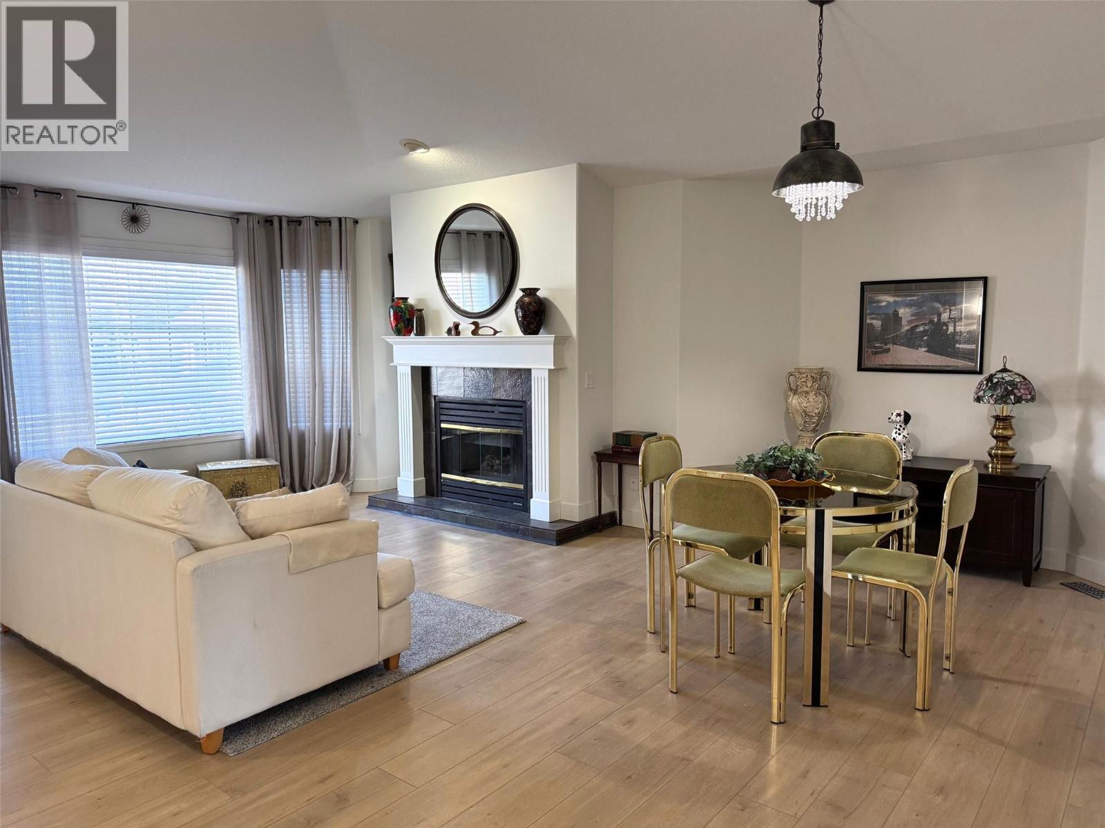 2250 Louie Drive Unit# 17