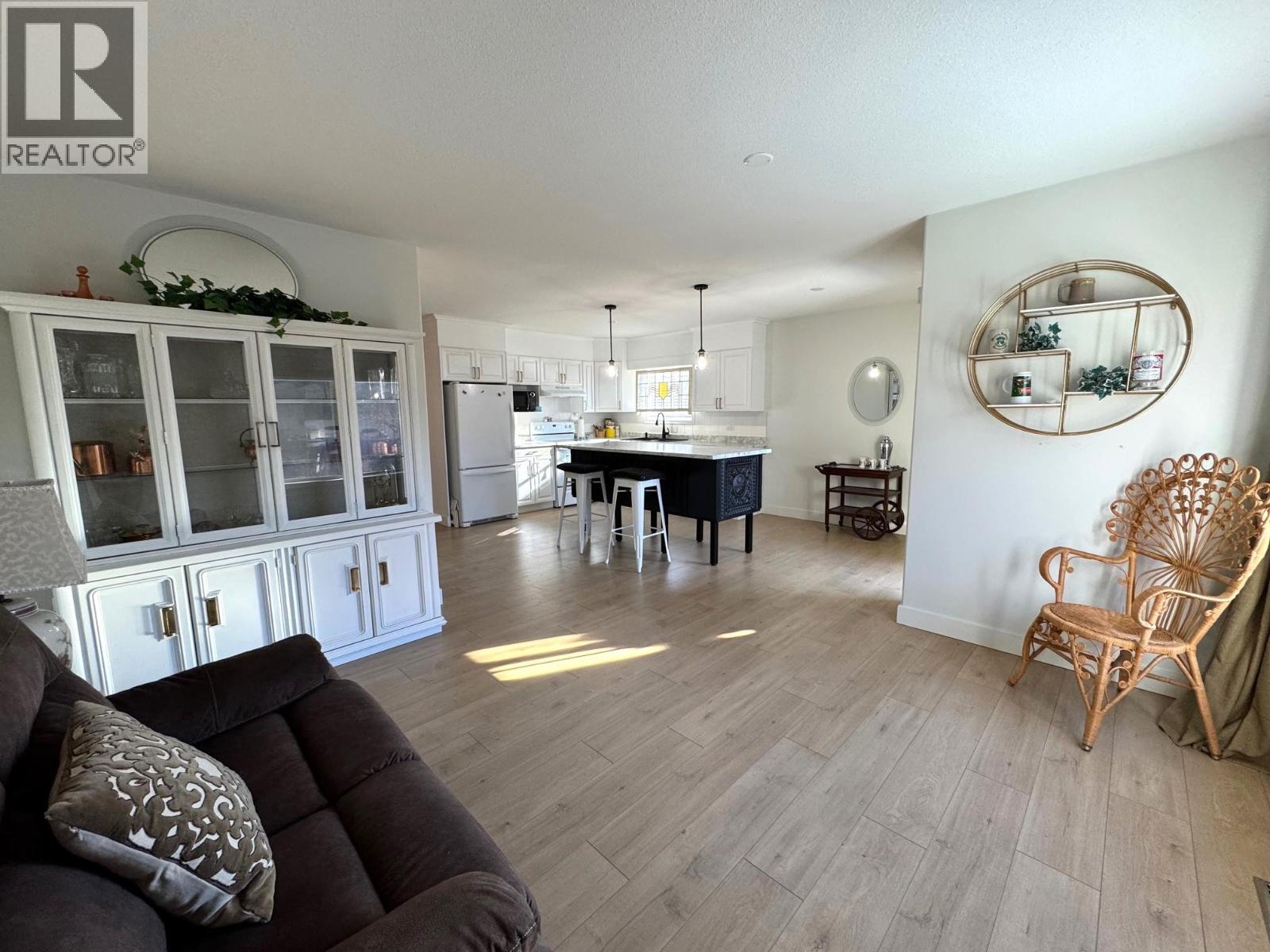 2250 Louie Drive Unit# 17