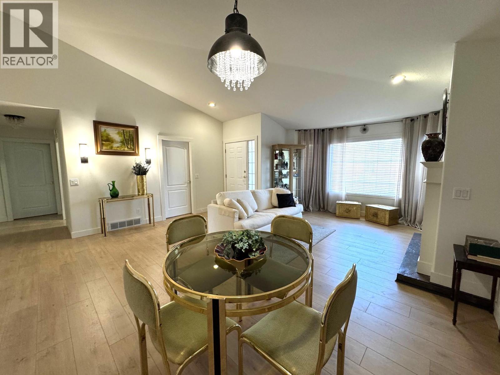 2250 Louie Drive Unit# 17