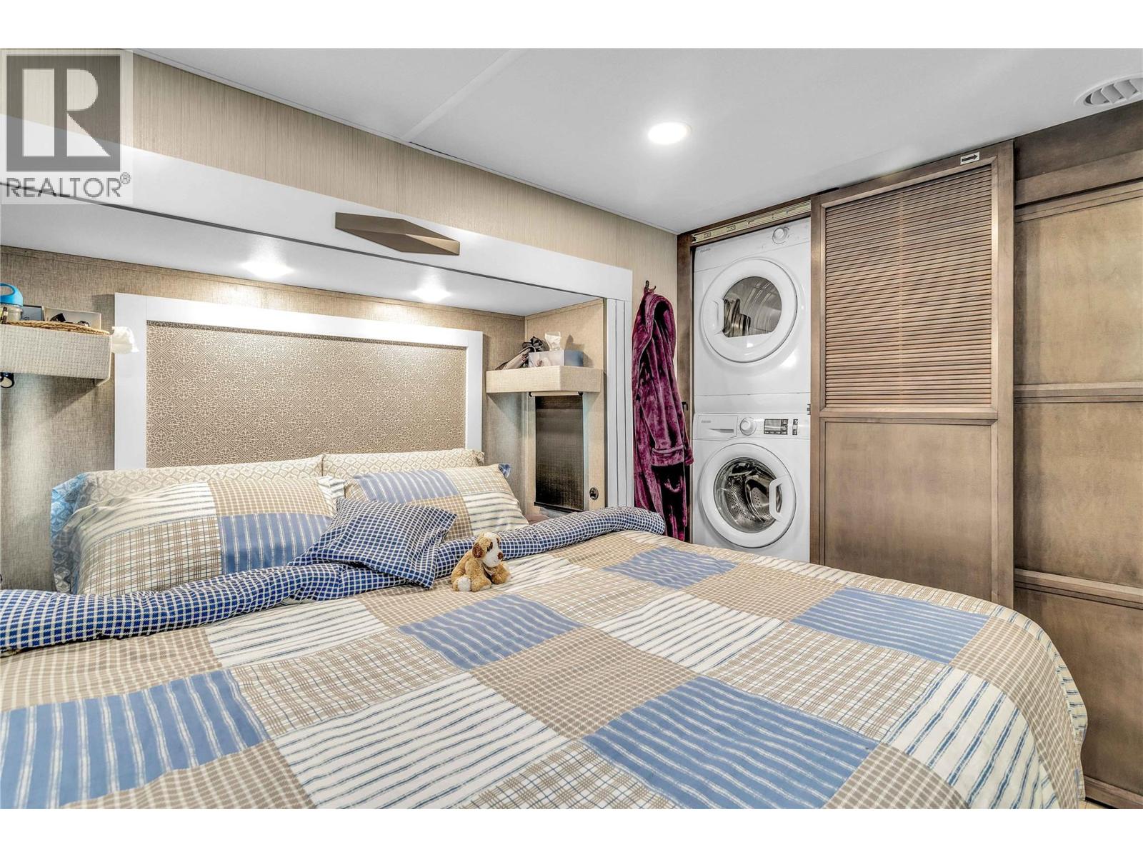 415 Commonwealth Road Unit# 396 Lot# 396