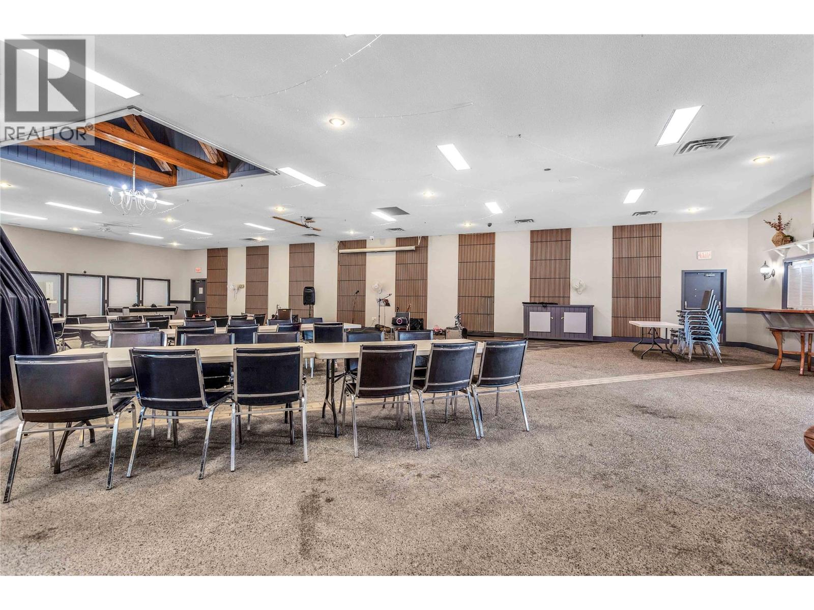 415 Commonwealth Road Unit# 396 Lot# 396
