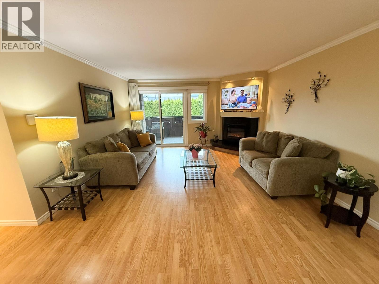 1580 Springfield Road Unit# 205 Lot# 18
