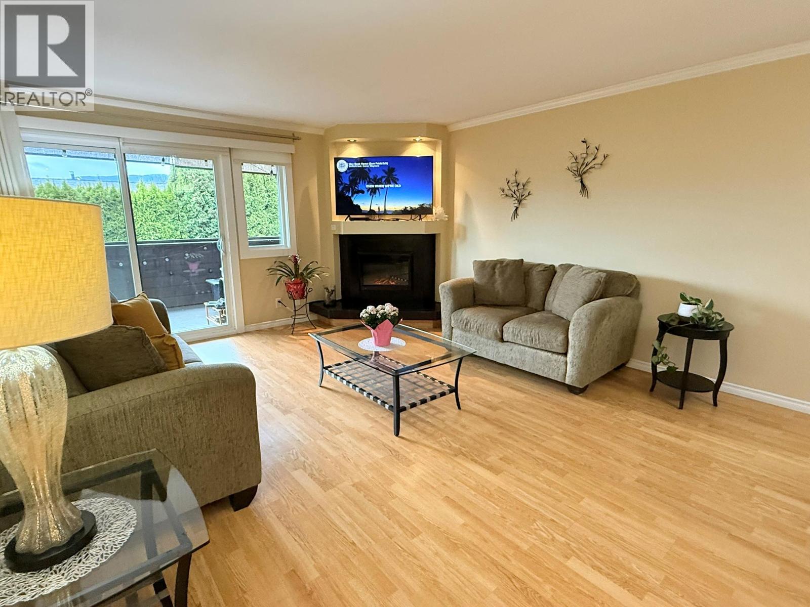 1580 Springfield Road Unit# 205 Lot# 18