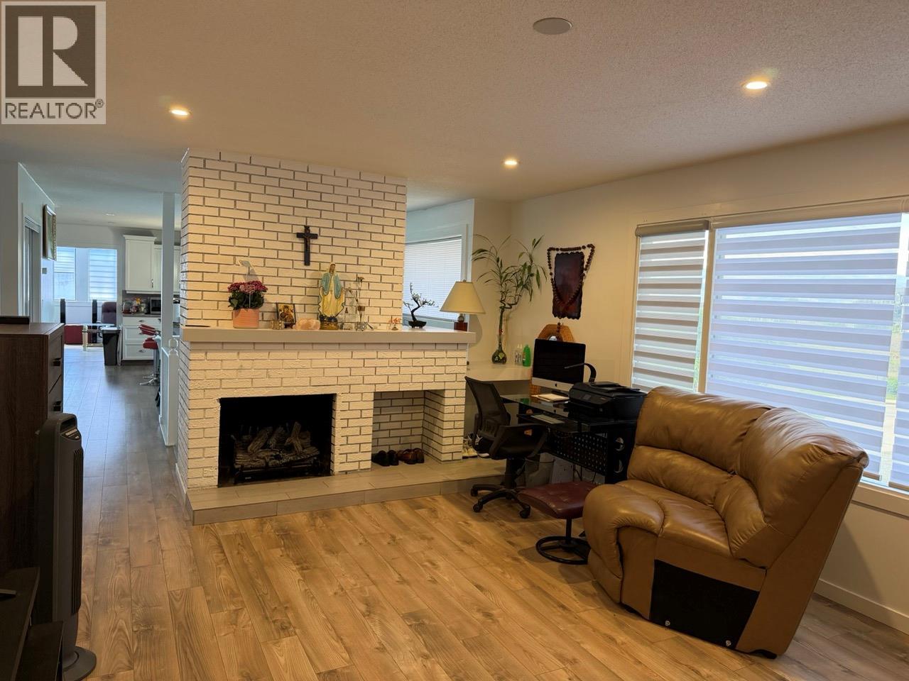 647 Clifton Road