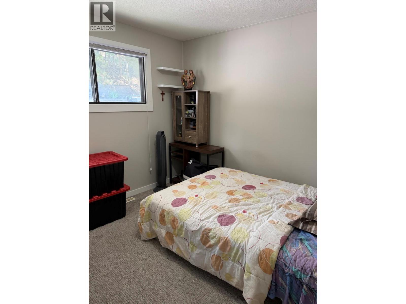 647 Clifton Road