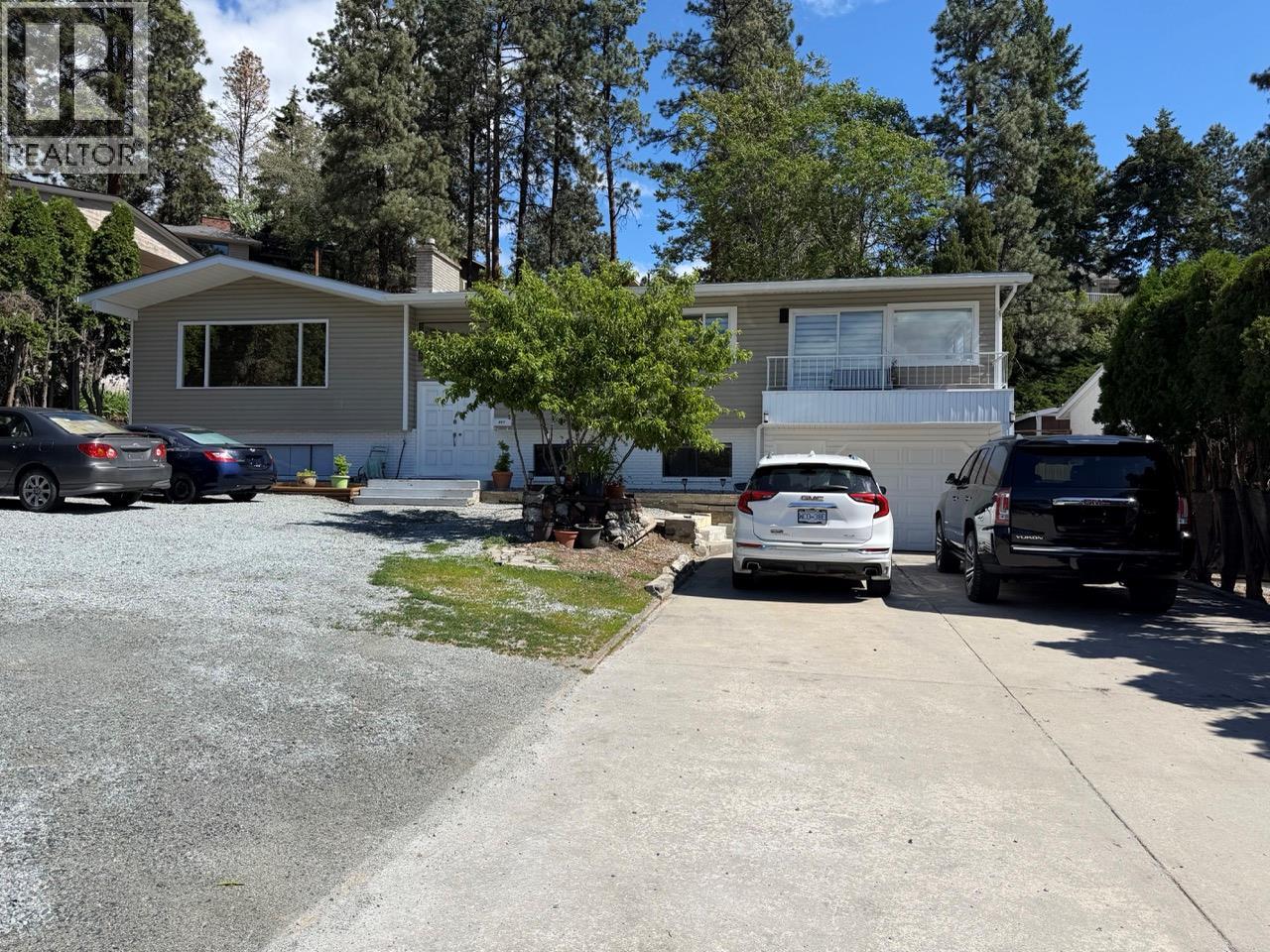 647 Clifton Road