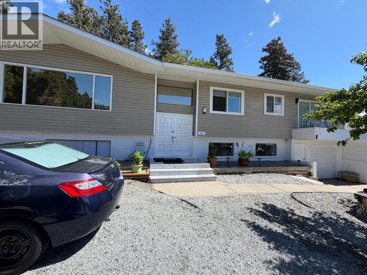 647 Clifton Road