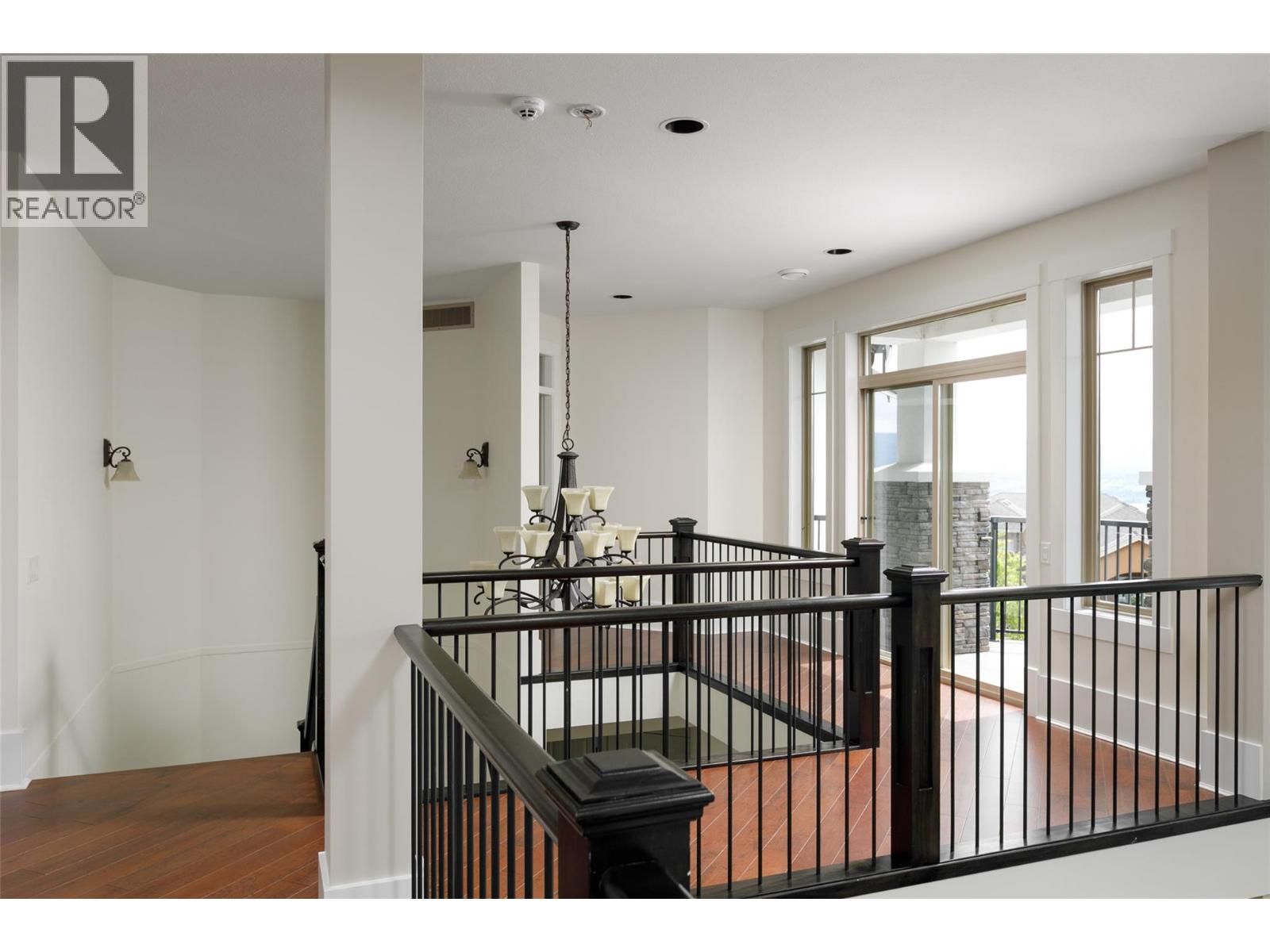 3192 Vineyard View Drive