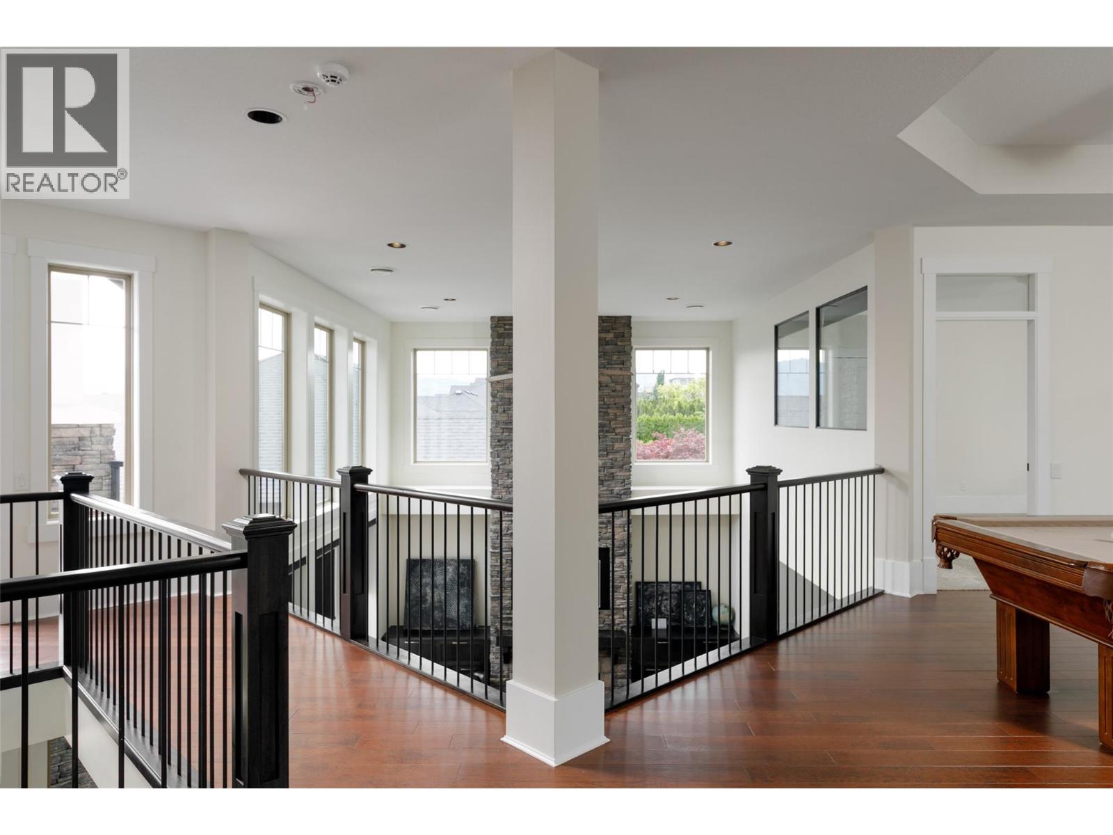 3192 Vineyard View Drive