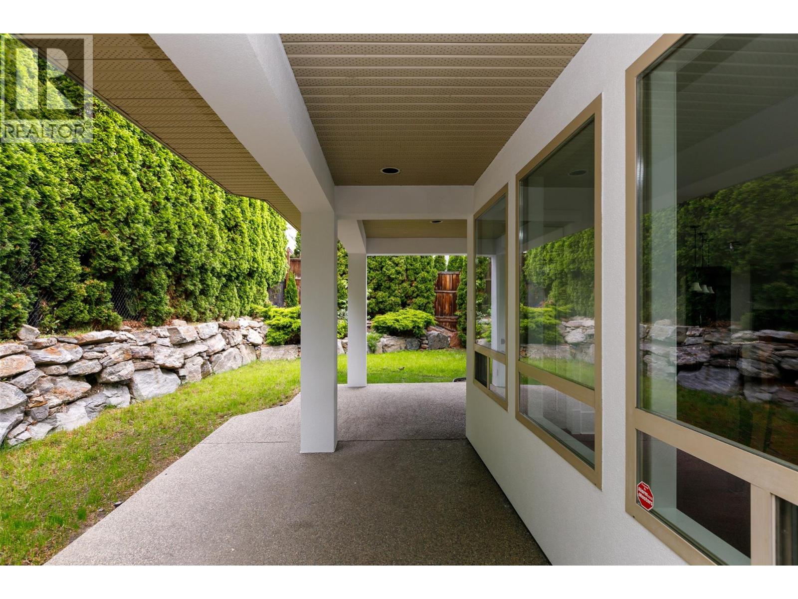 3192 Vineyard View Drive