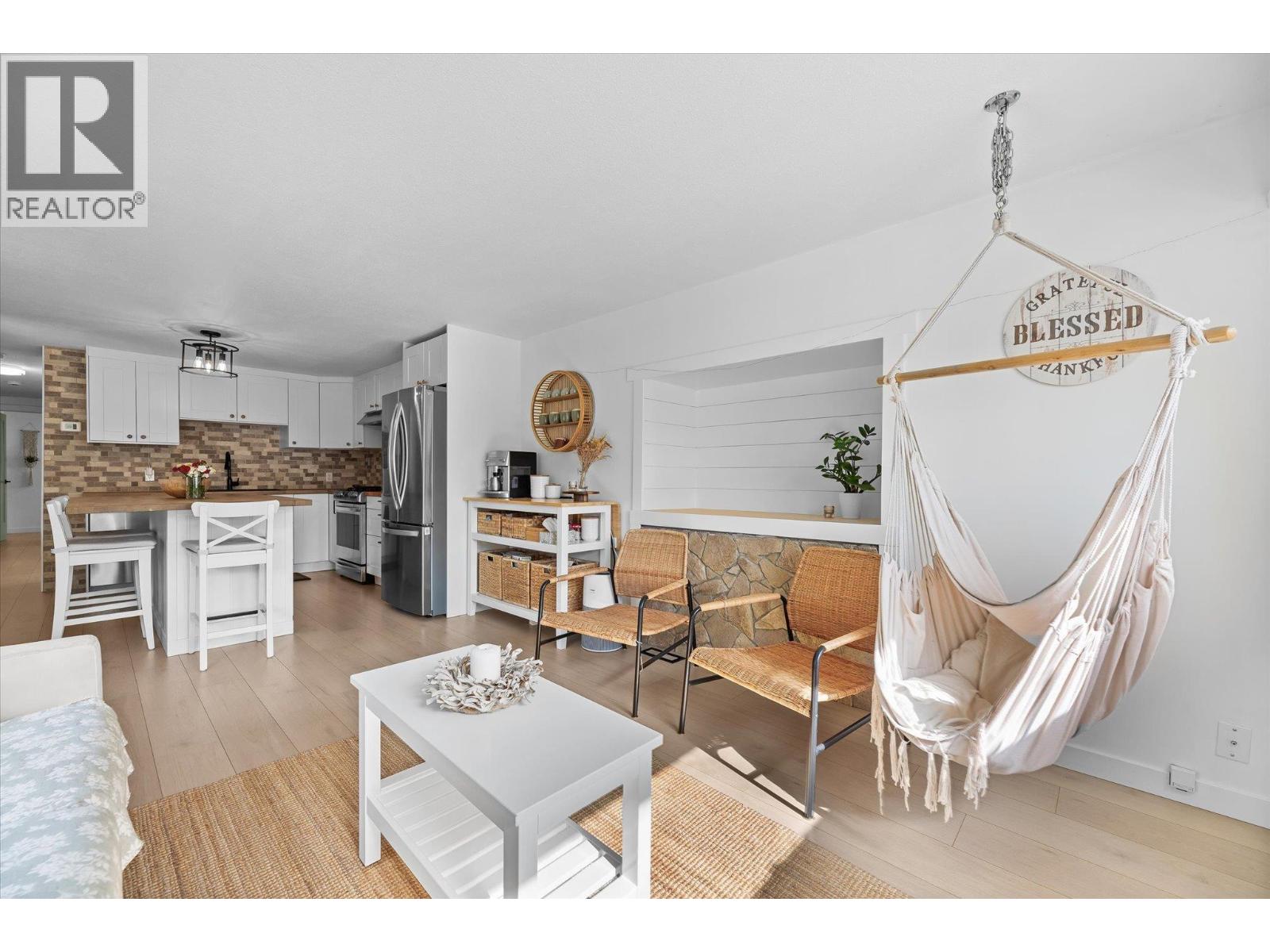 2035 Boucherie Road Unit# 95
