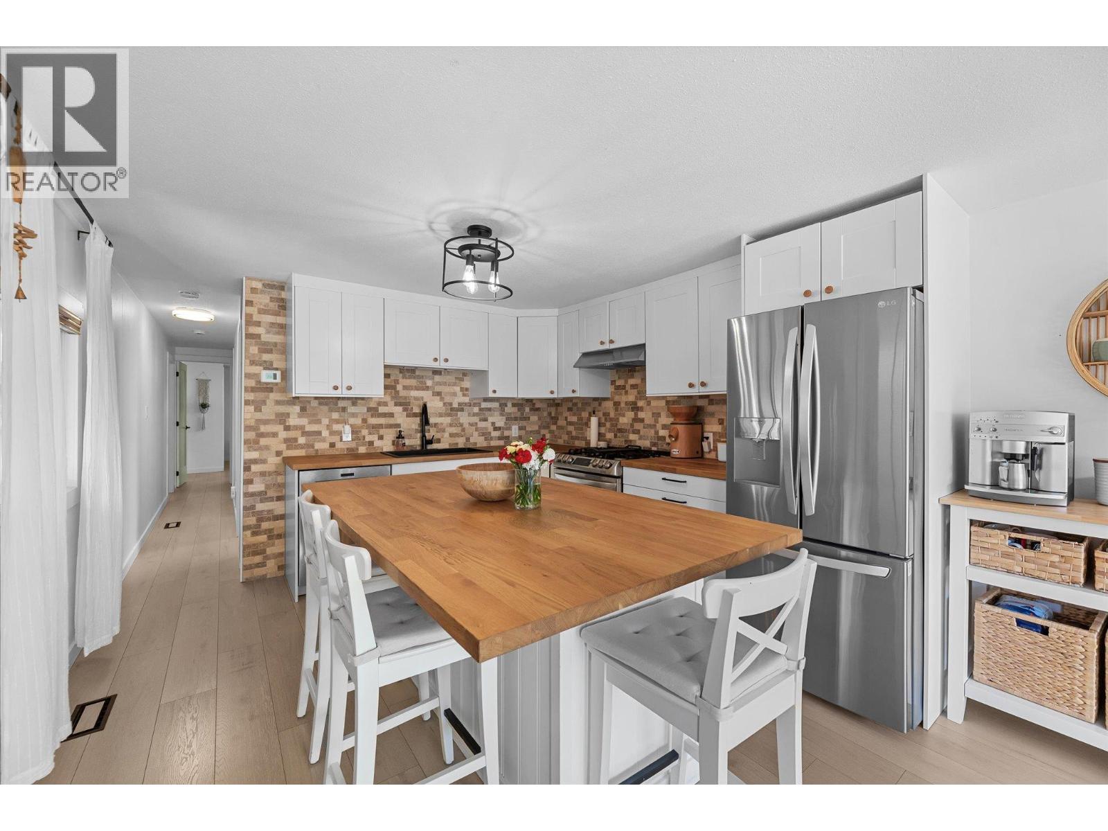2035 Boucherie Road Unit# 95