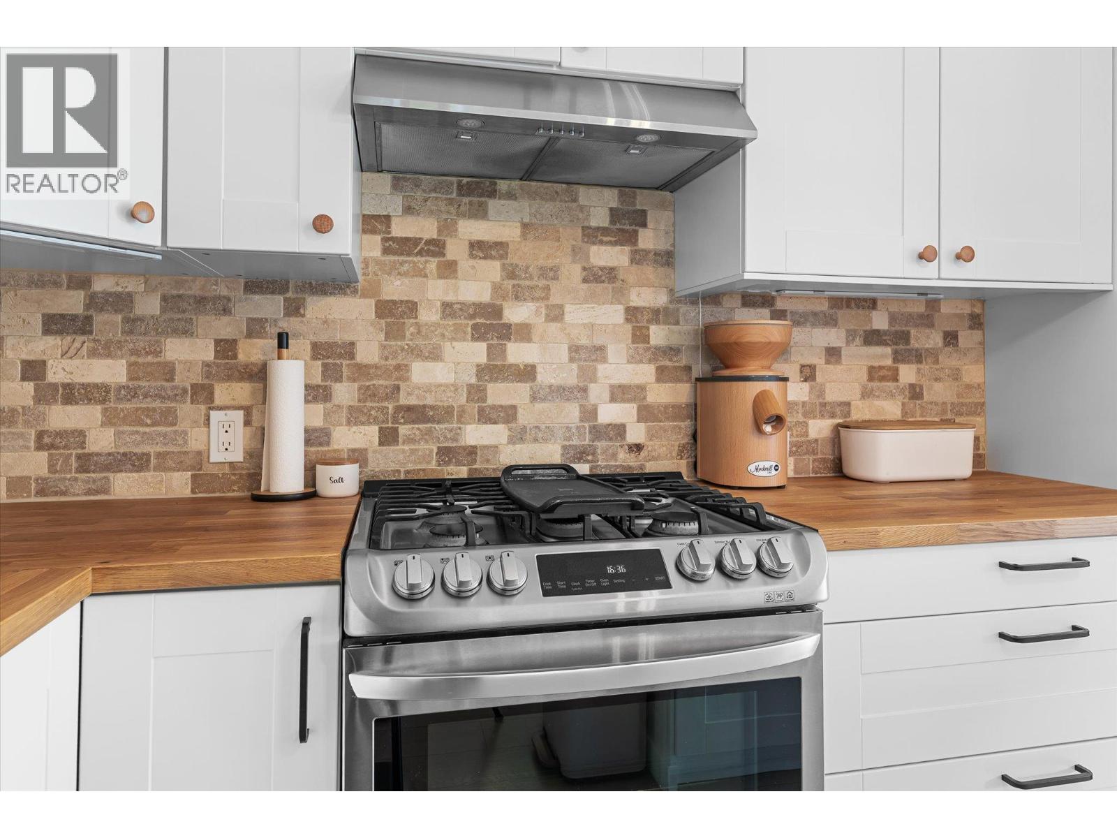 2035 Boucherie Road Unit# 95