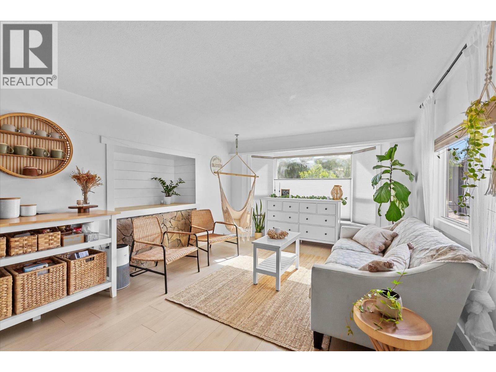 2035 Boucherie Road Unit# 95