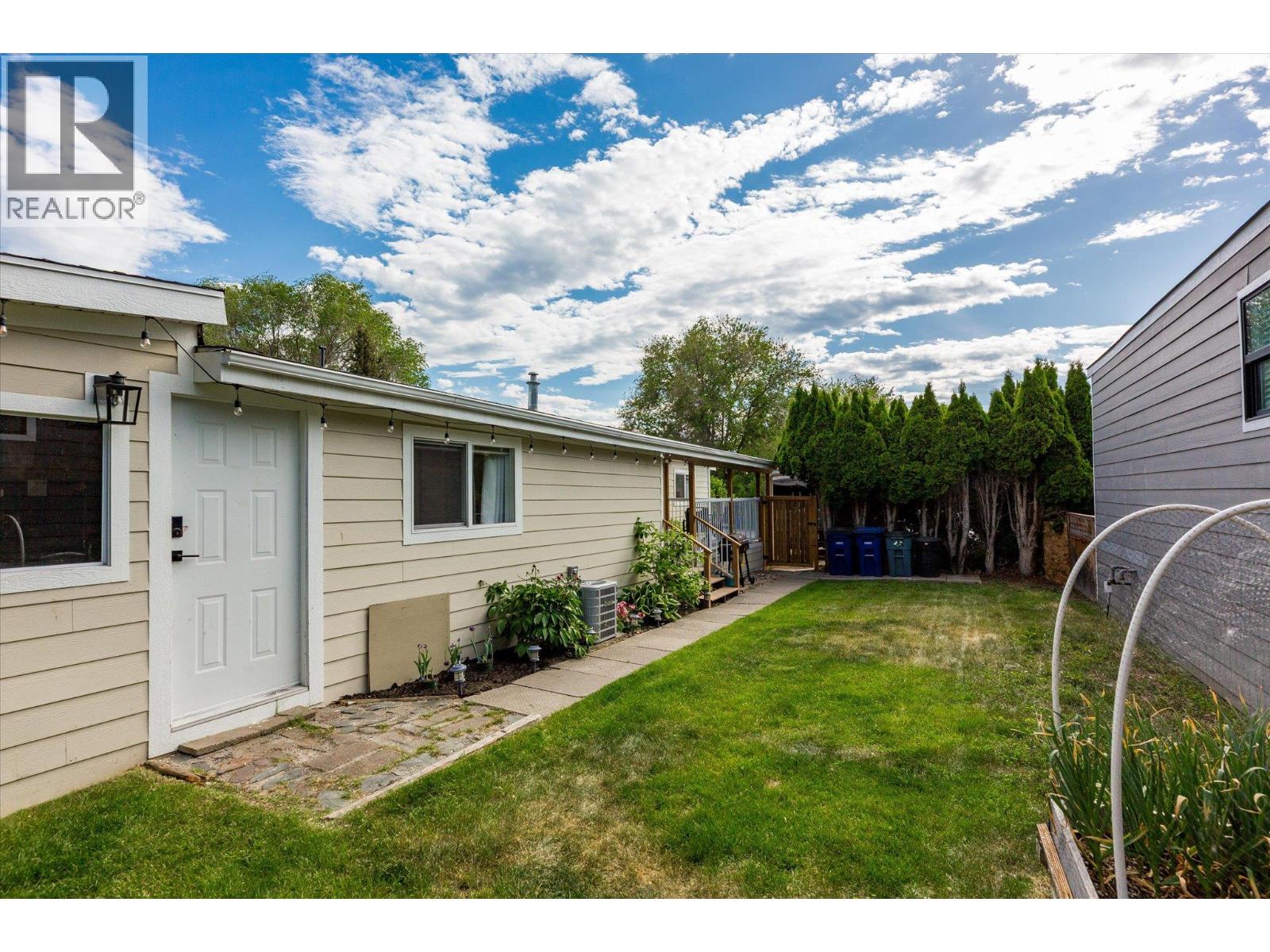 2035 Boucherie Road Unit# 95
