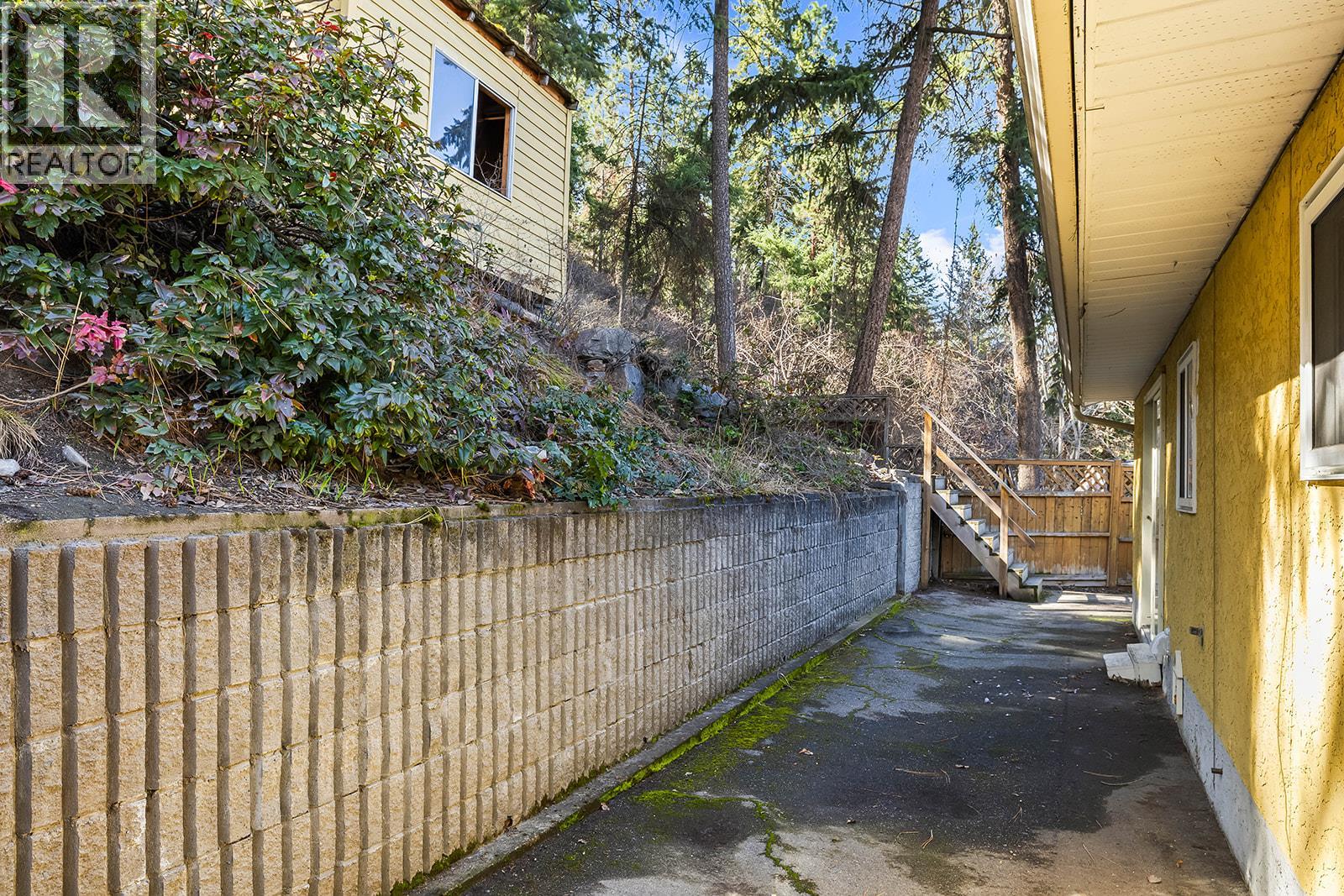 4700 Gordon Drive