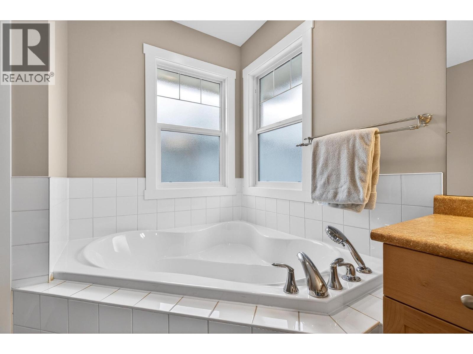 3293 Broadview Road Unit# 44