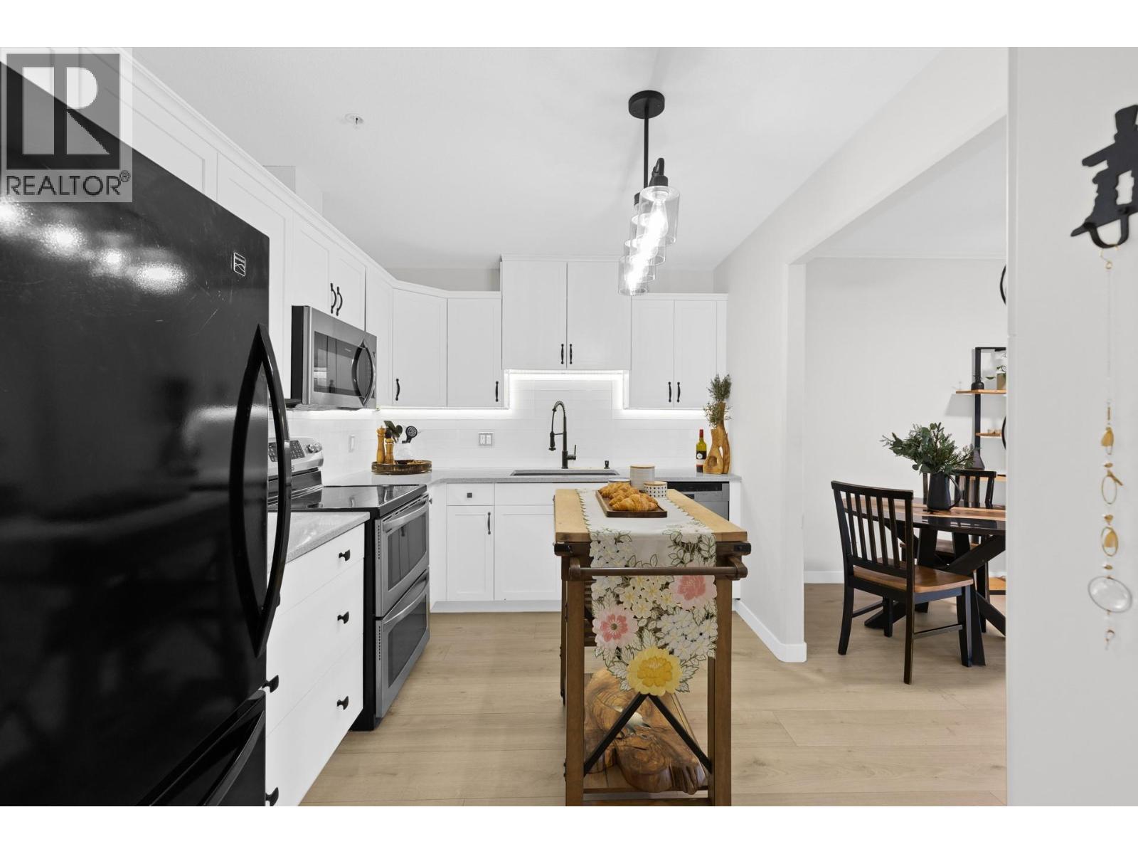 303 Whitman Road Unit# 106