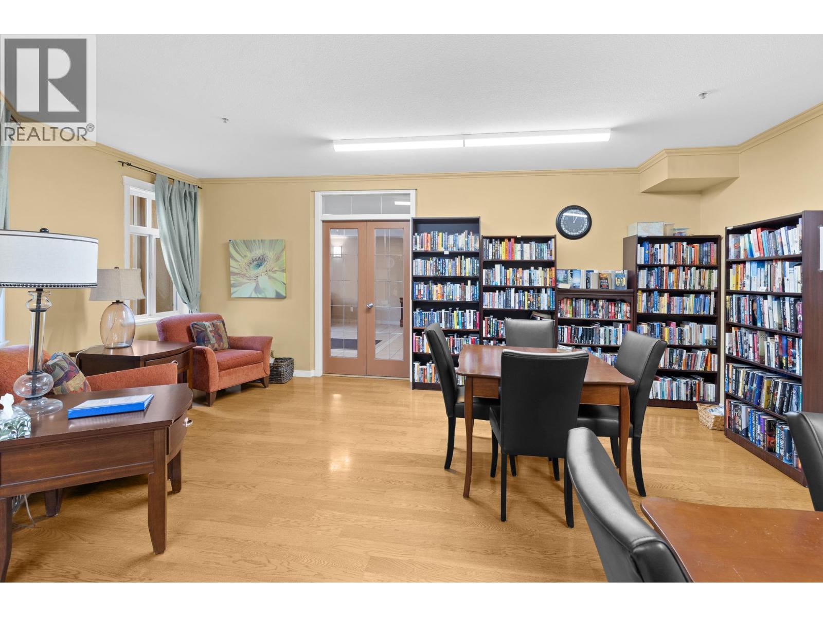 303 Whitman Road Unit# 106