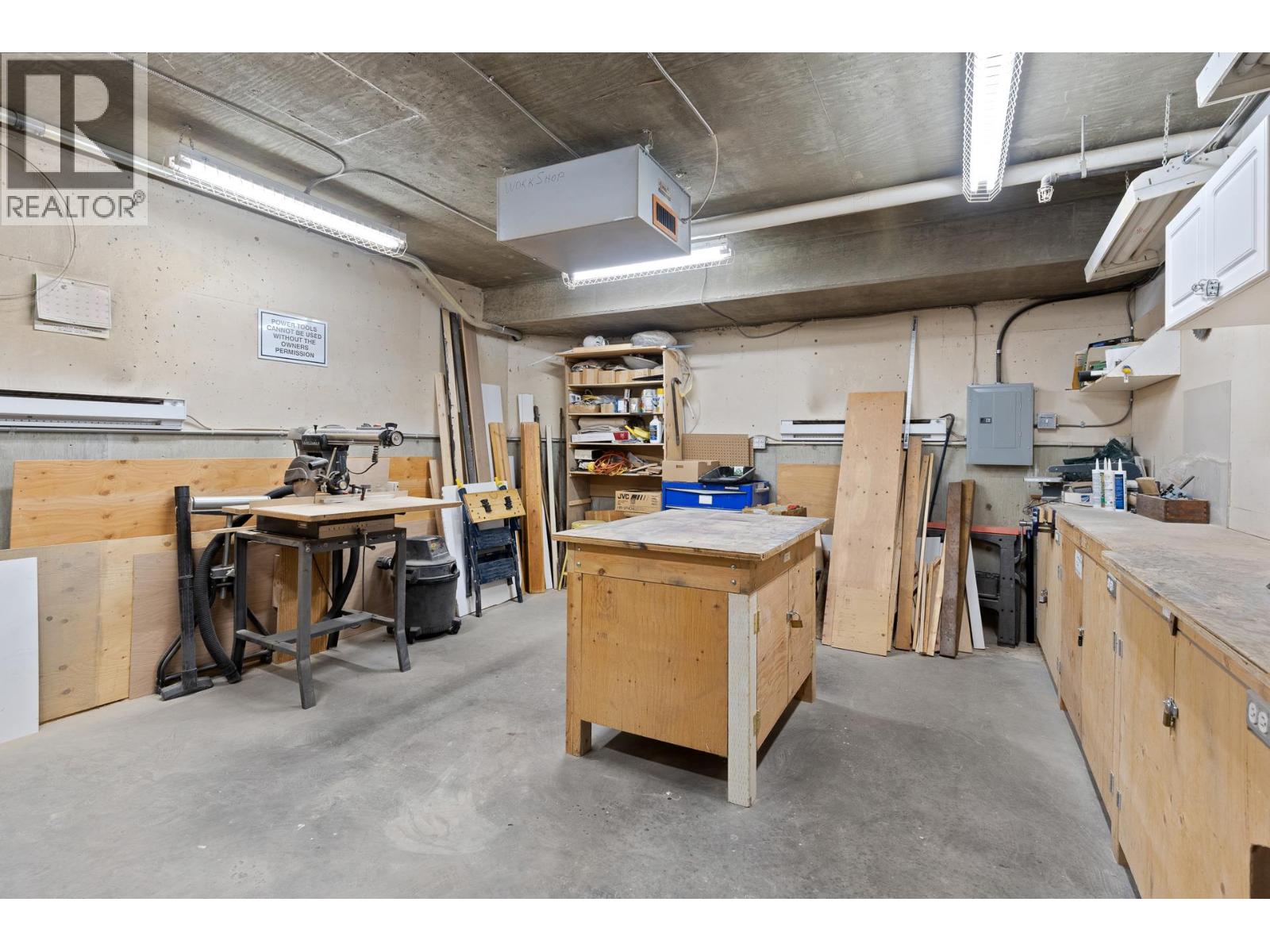303 Whitman Road Unit# 106