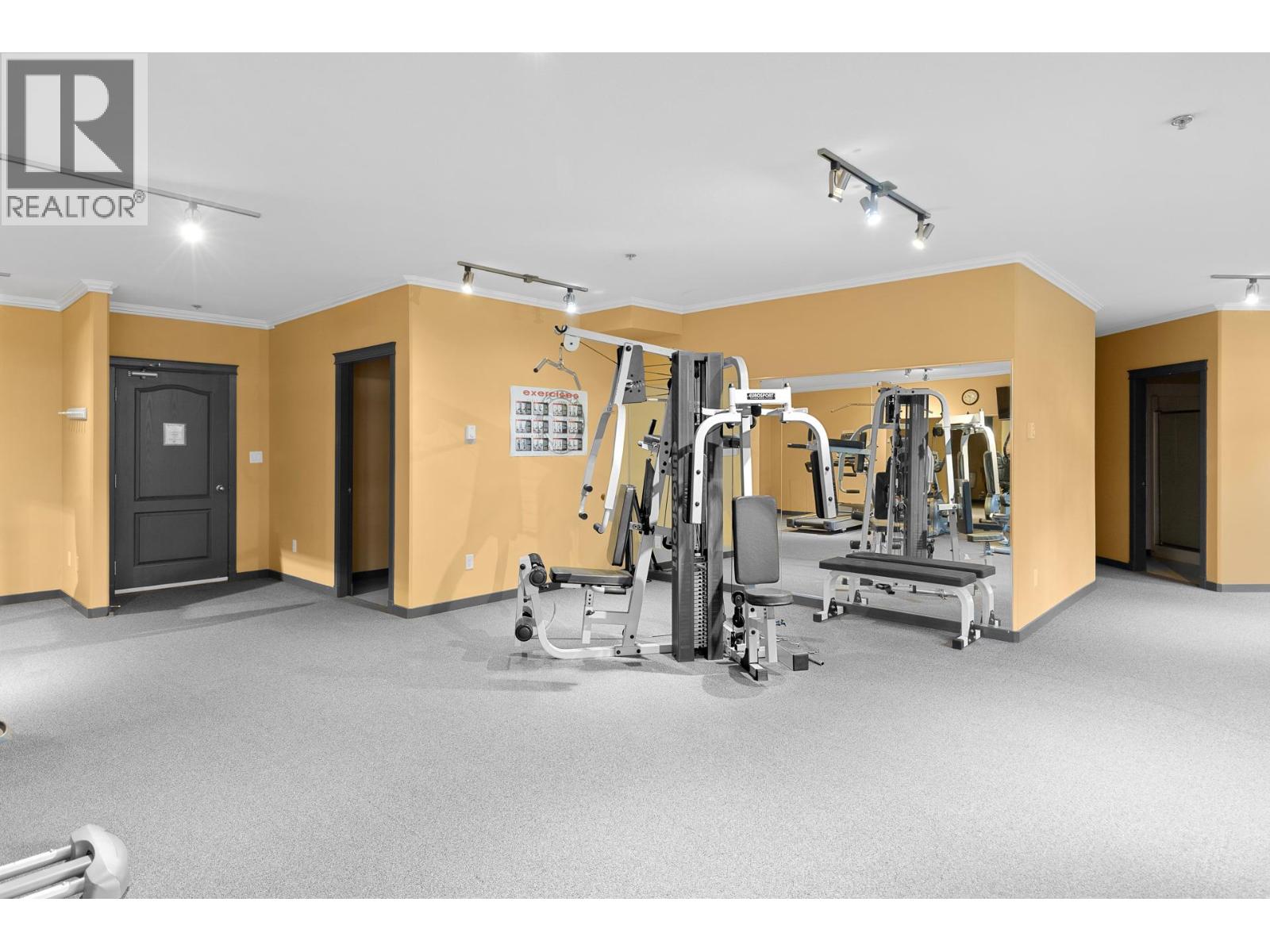 303 Whitman Road Unit# 106