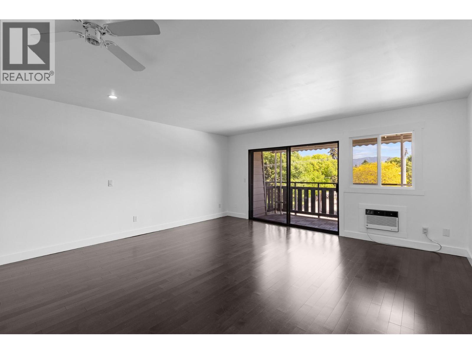 1860 Richter Street Unit# 303