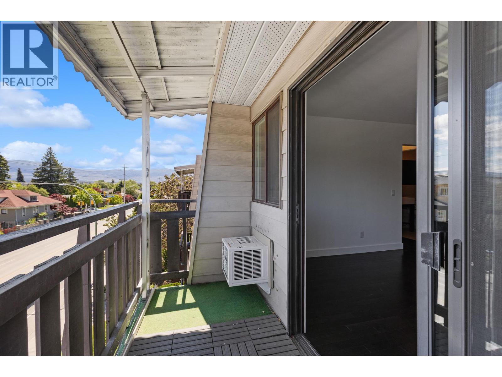 1860 Richter Street Unit# 303