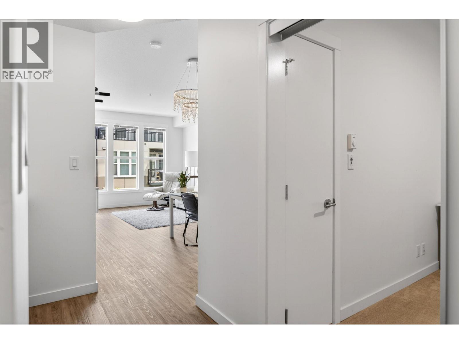 1775 Chapman Place Unit# 319