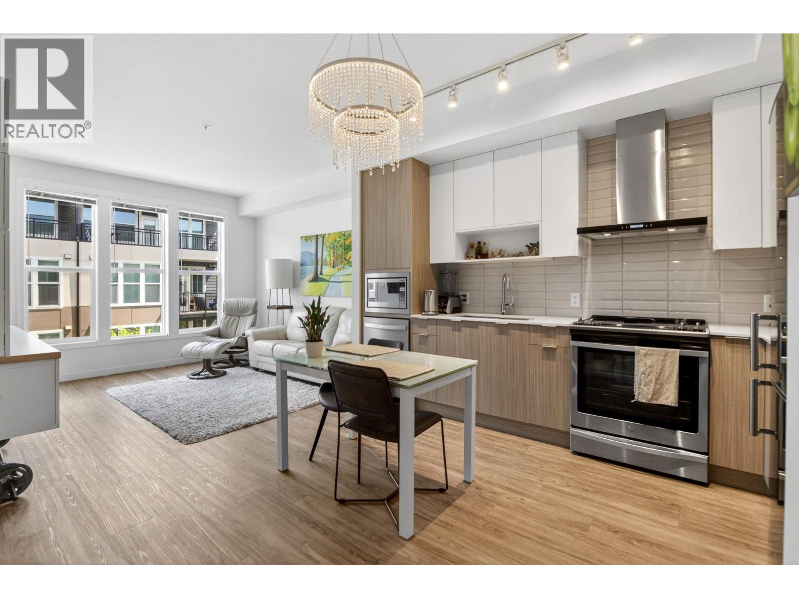 1775 Chapman Place Unit# 319