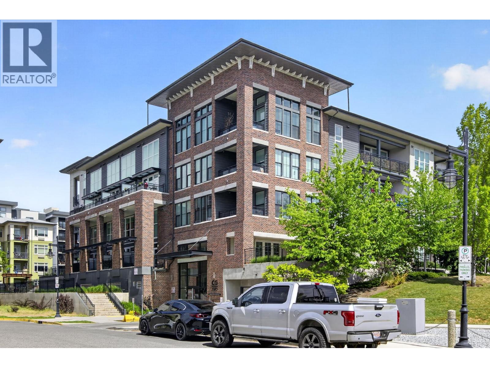 1775 Chapman Place Unit# 319