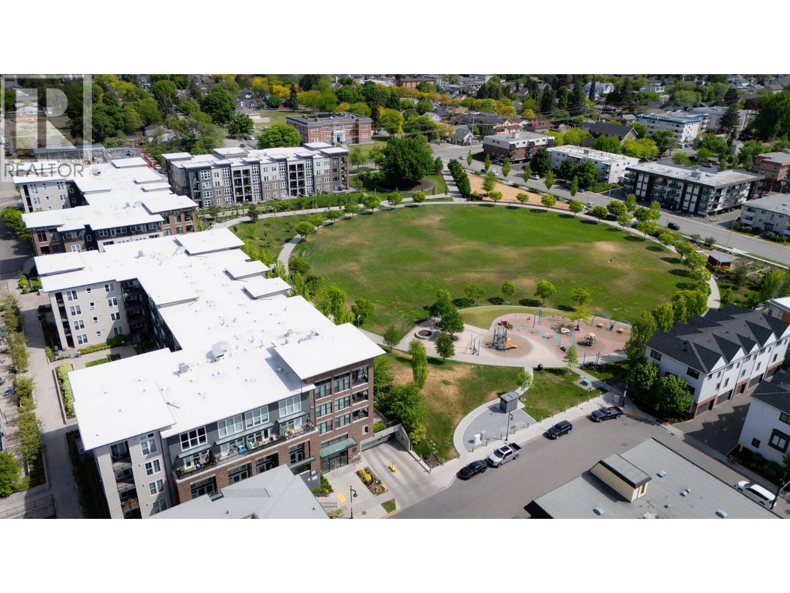 1775 Chapman Place Unit# 319