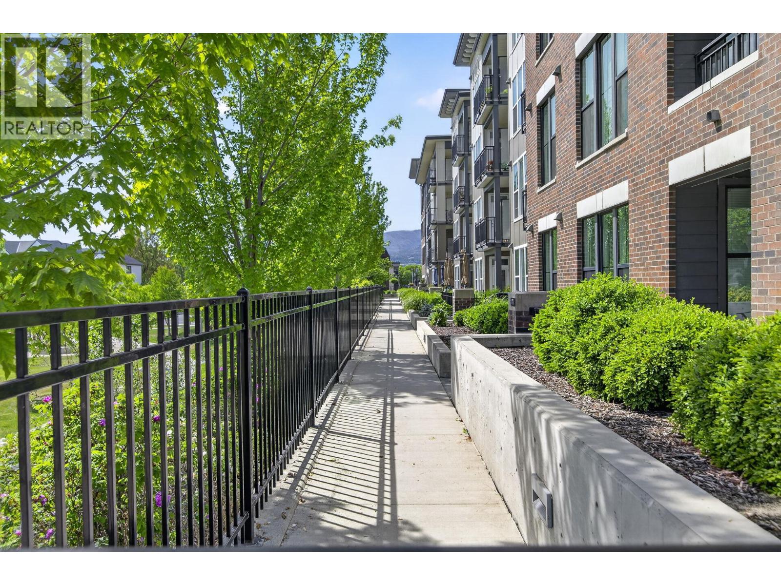 1775 Chapman Place Unit# 319