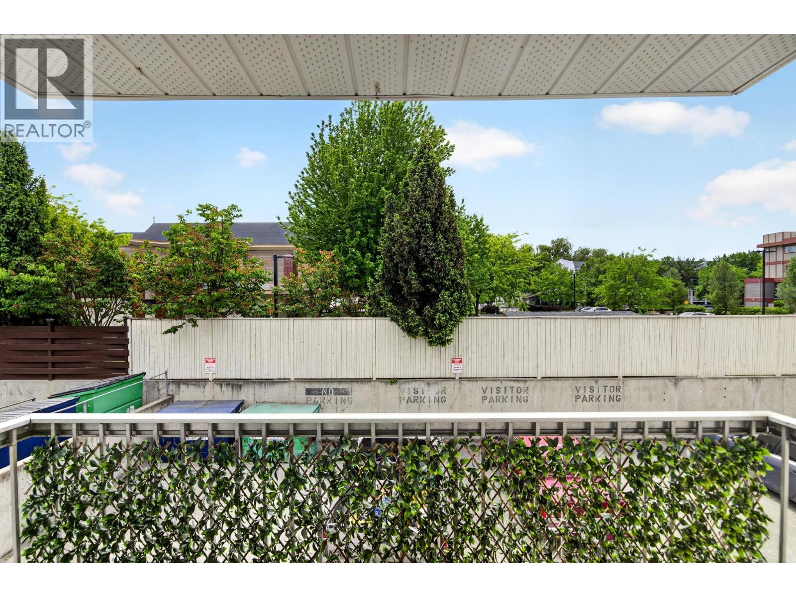 625 Rowcliffe Avenue Unit# 108