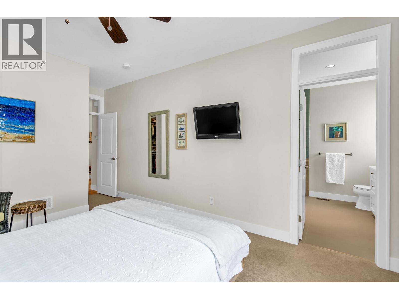 13076 Porter Drive