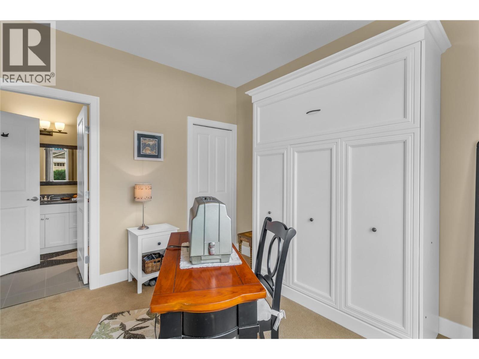 13076 Porter Drive