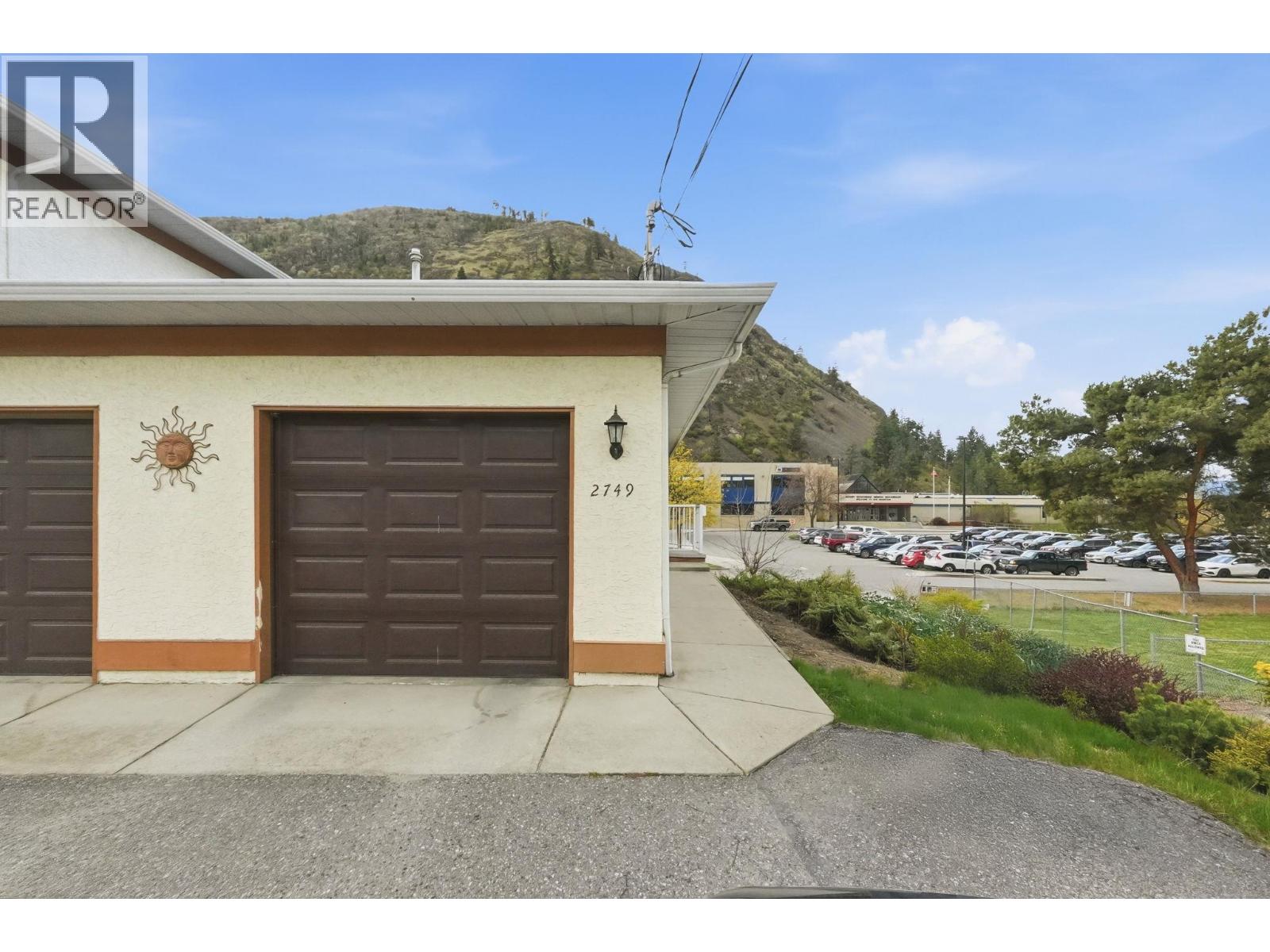 2749 Riffington Place