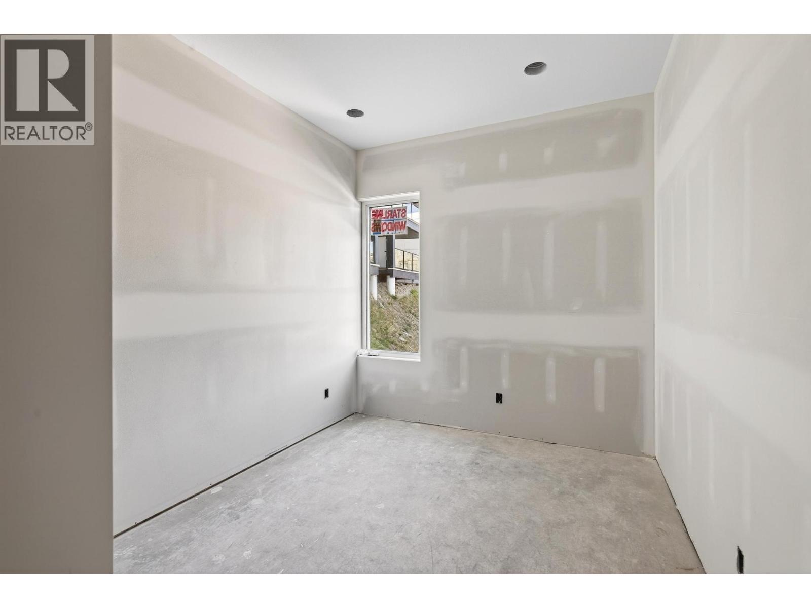 3276 Aspen Lane