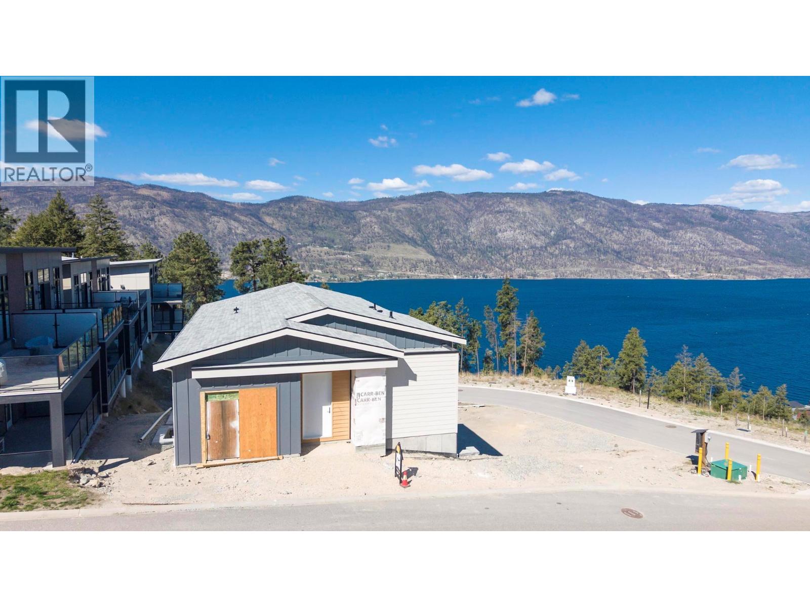 3276 Aspen Lane